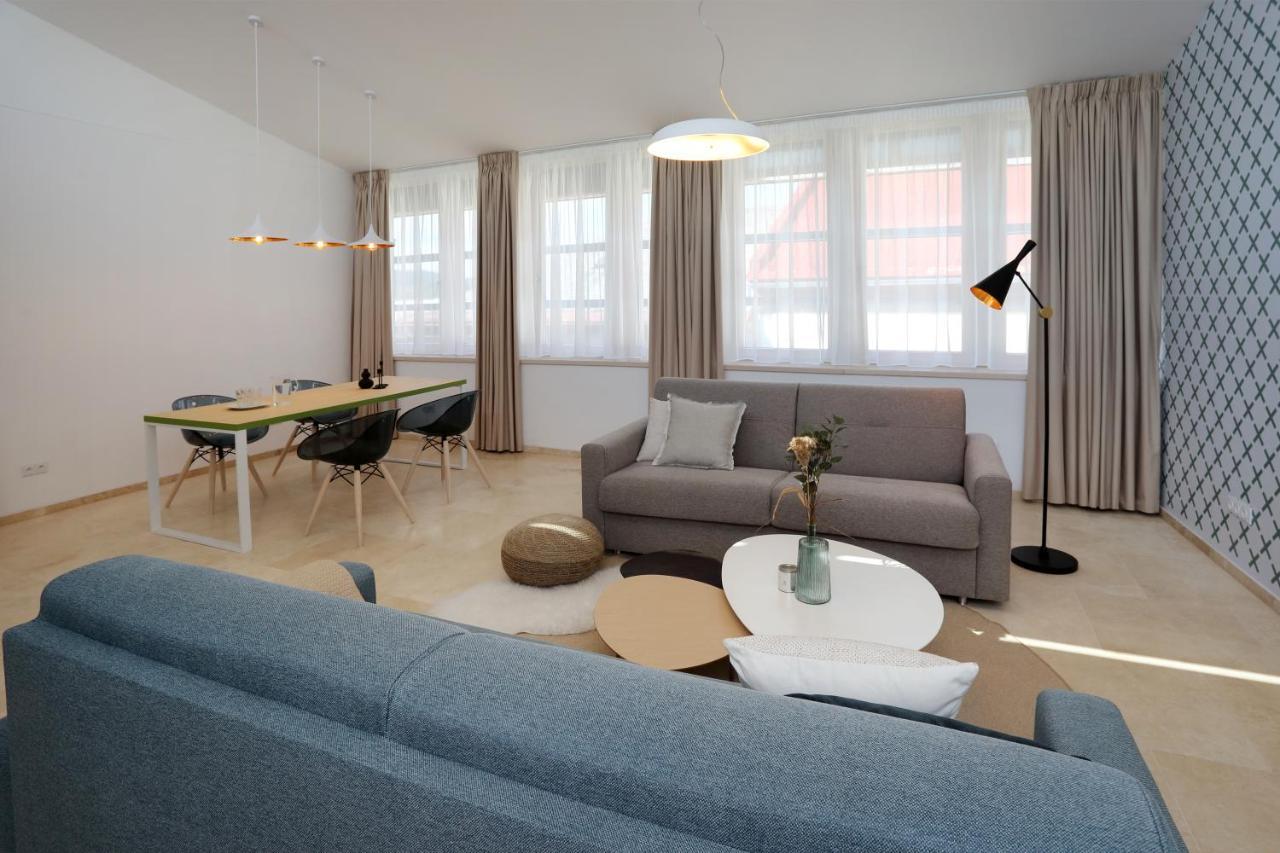 Apartmany Omega ลานชโกรน ภายนอก รูปภาพ